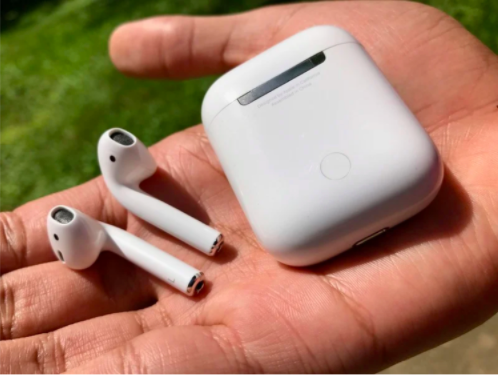 What to do when your'e experiencing AirPod problems