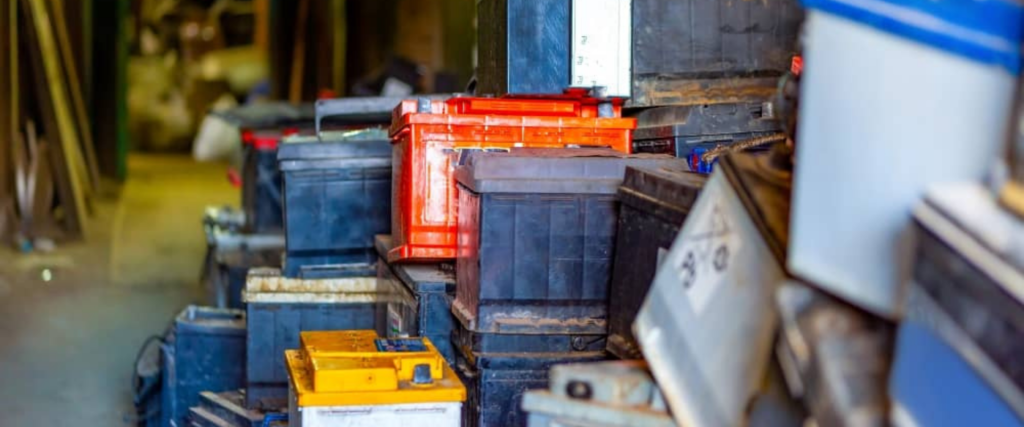 How to dispose old car batteries