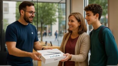 Apple’s Quirky Campaign: Guiding Students to Mac, One Parent at a Time